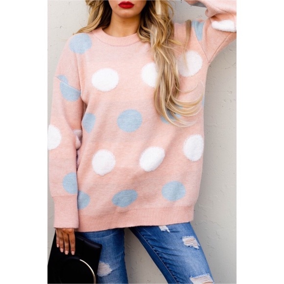 Sweaters - 🆕 Polka Dot Pullover Sweater